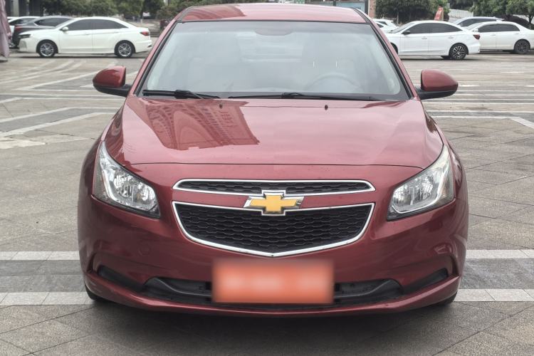 Used Chevrolet Cruze 2015 1.5L Classic SL MT Exterior 2