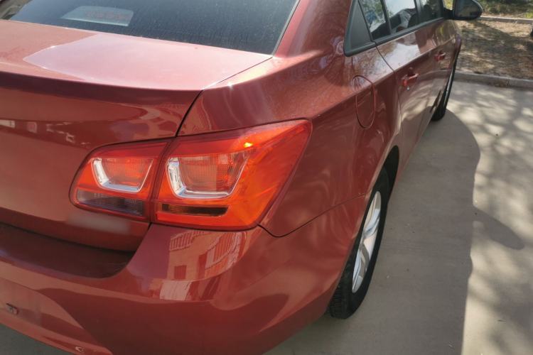 Used Chevrolet Cruze 2015 1.5L Classic SL MT Exterior 3