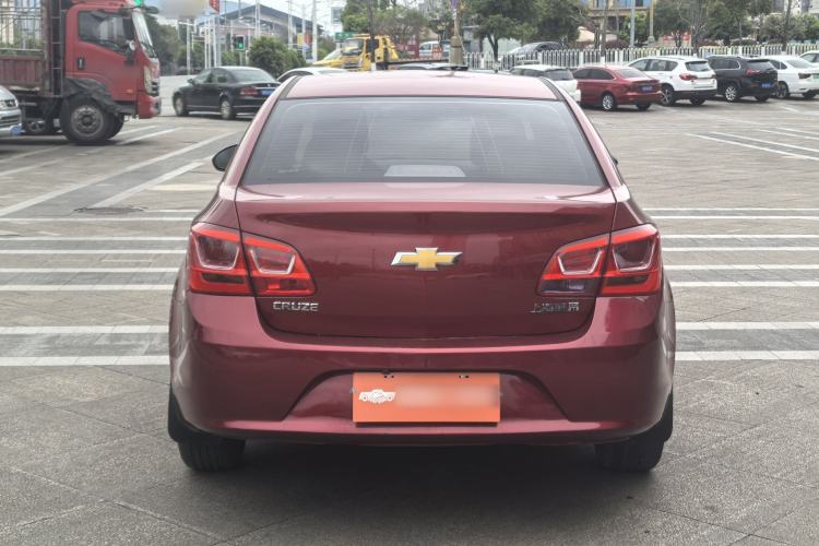 Used Chevrolet Cruze 2015 1.5L Classic SL MT Exterior 6