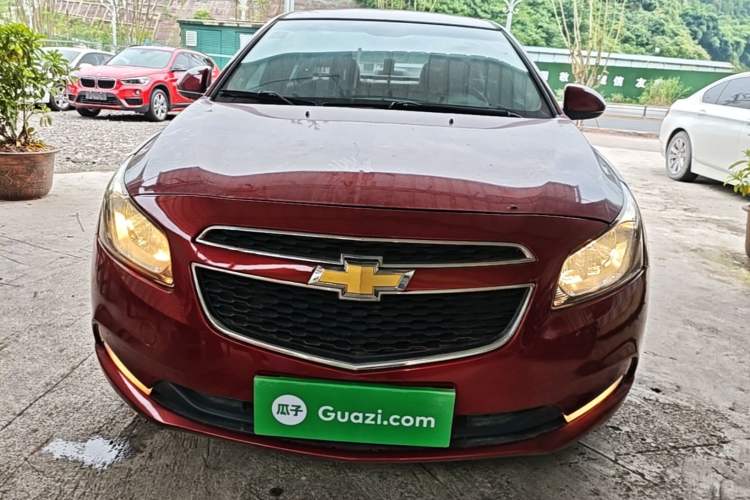 Used Chevrolet Cruze 2015 1.5L Classic SE MT Front