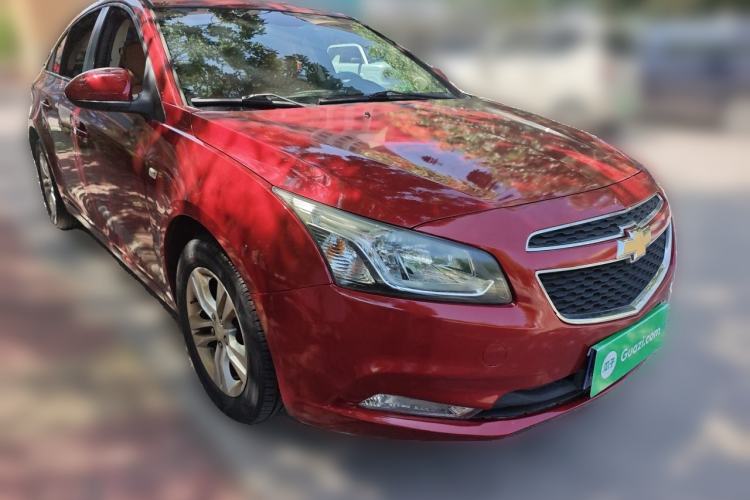 Used Chevrolet Cruze 2015 1.5L Classic SE AT Front Right 45 Deg