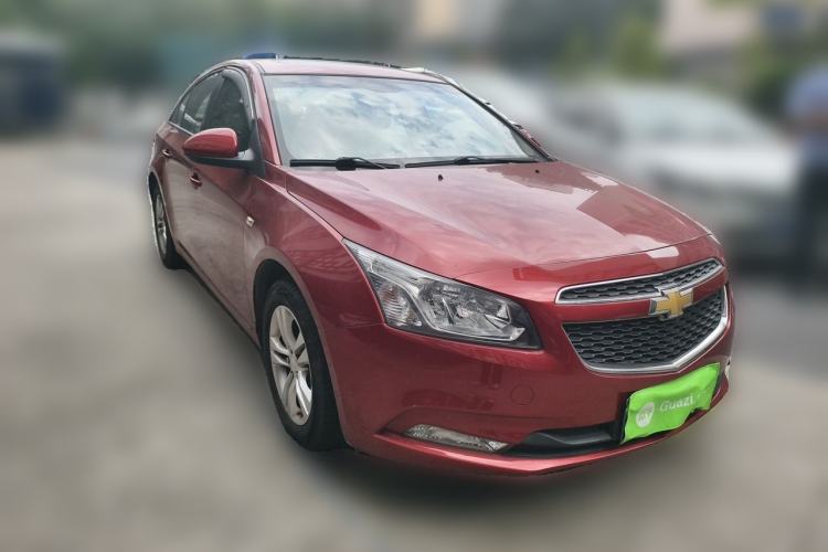 Used Chevrolet Cruze 2015 1.5L Classic SE AT Front Right 45 Deg