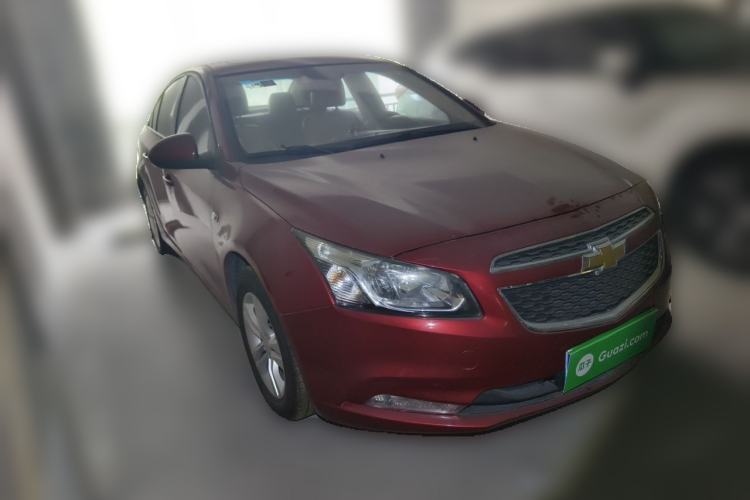 Used Chevrolet Cruze 2015 1.5L Classic SE AT Front Right 45 Deg