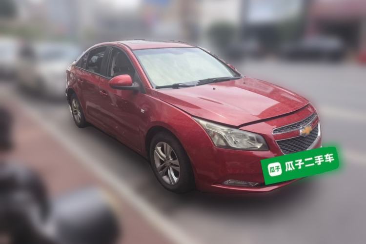 Used Chevrolet Cruze 2015 1.5L Classic SE AT Front Right 45 Deg