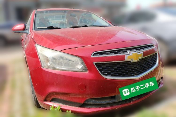 Used Chevrolet Cruze 2015 1.5L Classic SL MT Front Right 45 Deg