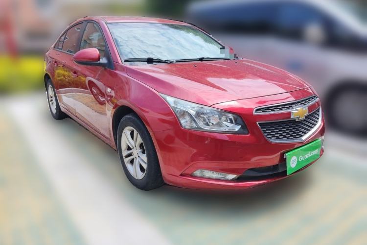 Used Chevrolet Cruze 2015 1.5L Classic SE AT Front Right 45 Deg