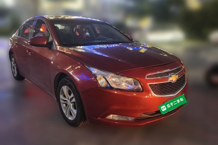 Used Chevrolet Cruze 2015 1.5L Classic SE AT Front Right 45 Deg