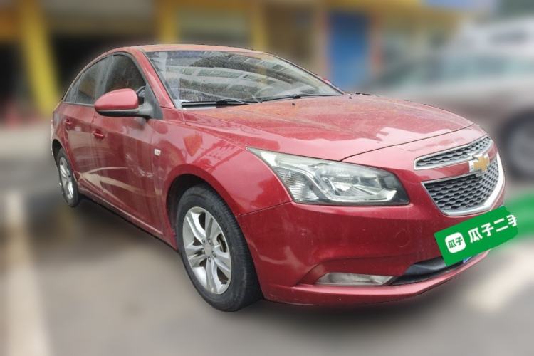 Used Chevrolet Cruze 2015 1.5L Classic SE AT Front Right 45 Deg