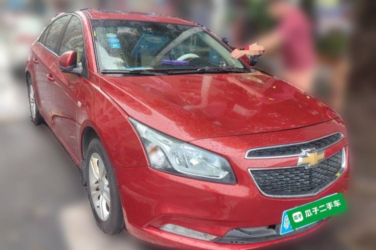 Used Chevrolet Cruze 2015 1.5L Classic SE AT Front Right 45 Deg