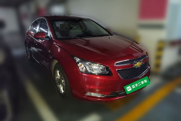 Used Chevrolet Cruze 2015 1.5L Classic SE AT Front Right 45 Deg