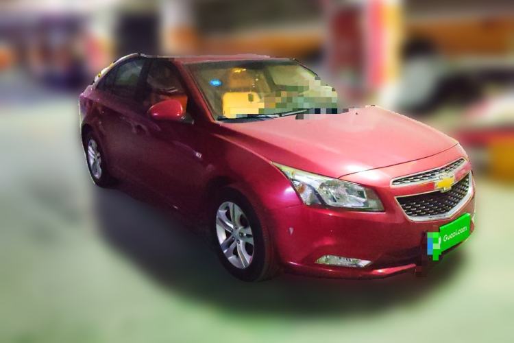 Used Chevrolet Cruze 2015 1.5L Classic SE AT Front Right 45 Deg