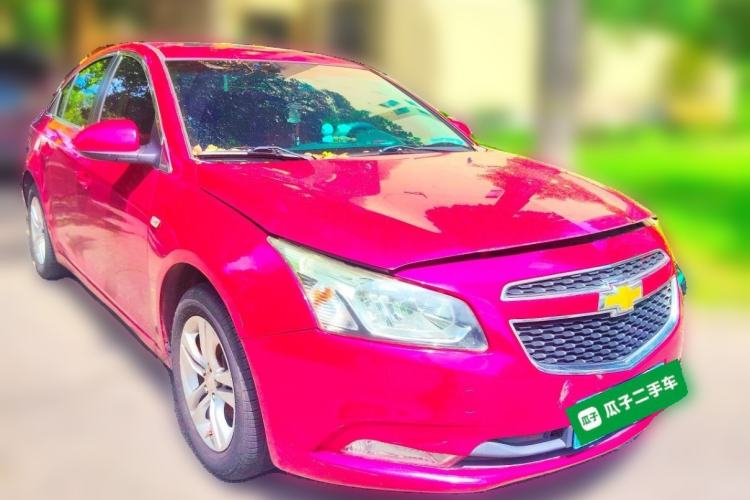 Used Chevrolet Cruze 2015 1.5L Classic SE AT Front Right 45 Deg