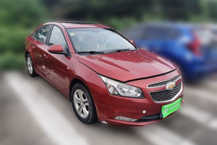 Used Chevrolet Cruze 2015 1.5L Classic SE AT Front Right 45 Deg