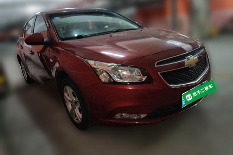 Used Chevrolet Cruze 2015 1.5L Classic SE MT Front Right 45 Deg