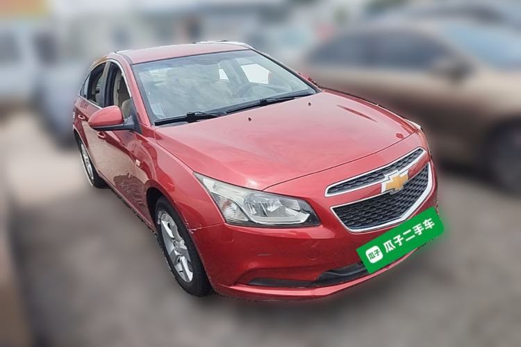 Used Chevrolet Cruze 2015 1.5L Classic SL MT Front Right 45 Deg