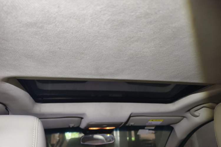 Used Chevrolet Cruze 2015 1.5L Classic SE AT Headliner