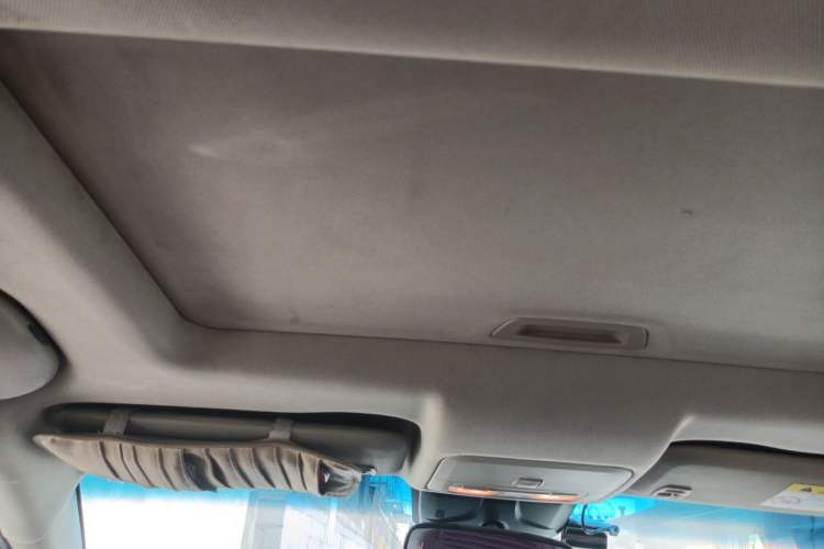 Used Chevrolet Cruze 2015 1.5L Classic SE MT Headliner