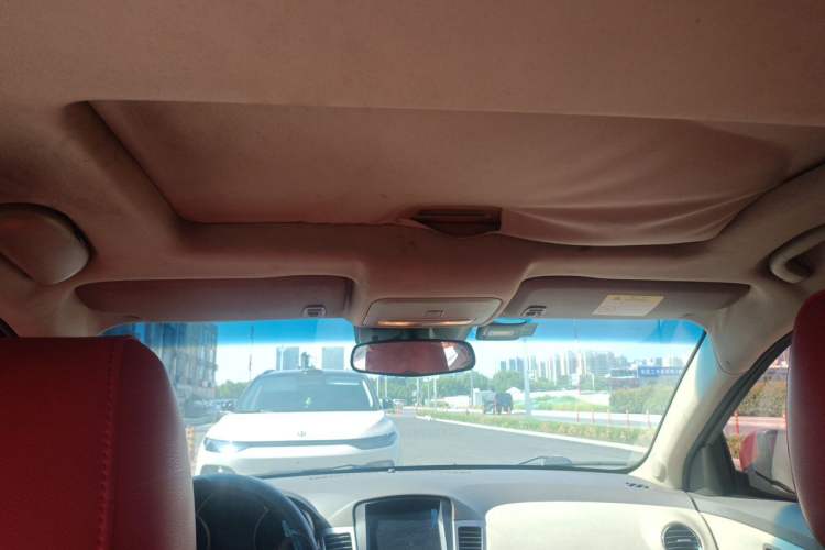Used Chevrolet Cruze 2015 1.5L Classic SE MT Headliner