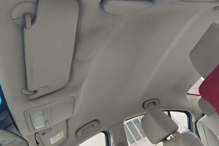 Used Chevrolet Cruze 2015 1.5L Classic SL MT Headliner