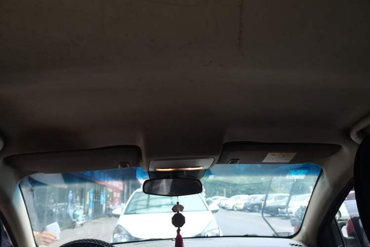 Used Chevrolet Cruze 2015 1.5L Classic SL MT Headliner