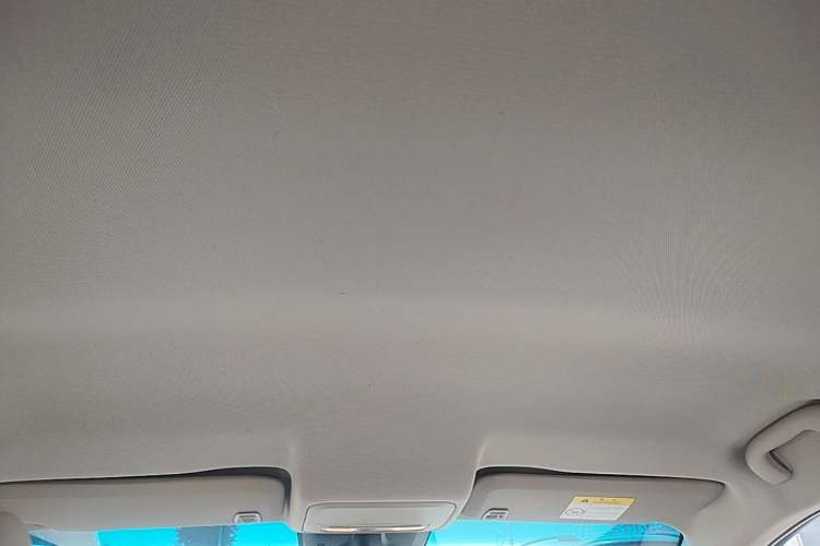 Used Chevrolet Cruze 2015 1.5L Classic SL MT Headliner
