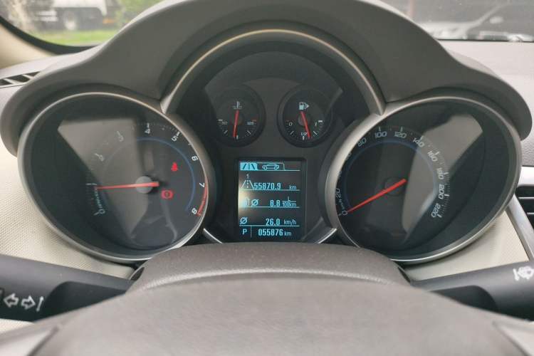 Used Chevrolet Cruze 2015 1.5L Classic SE AT Instrument Cluster