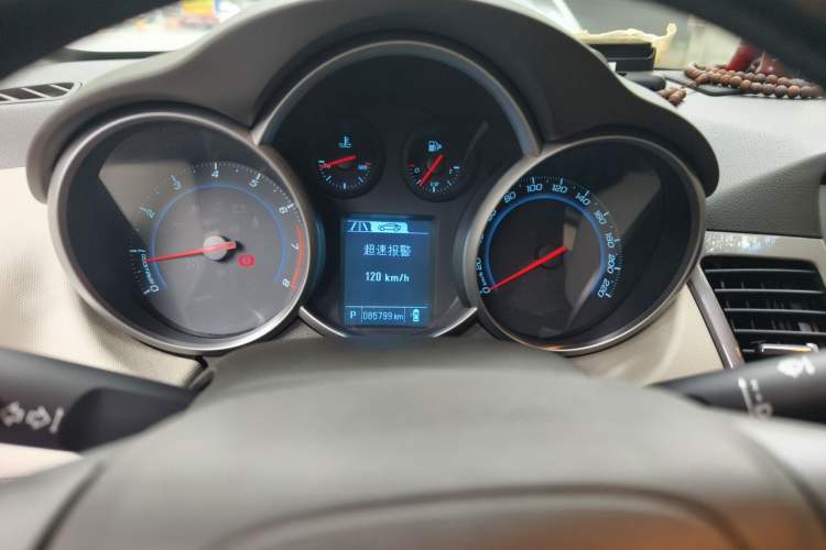 Used Chevrolet Cruze 2015 1.5L Classic SE AT Instrument Cluster