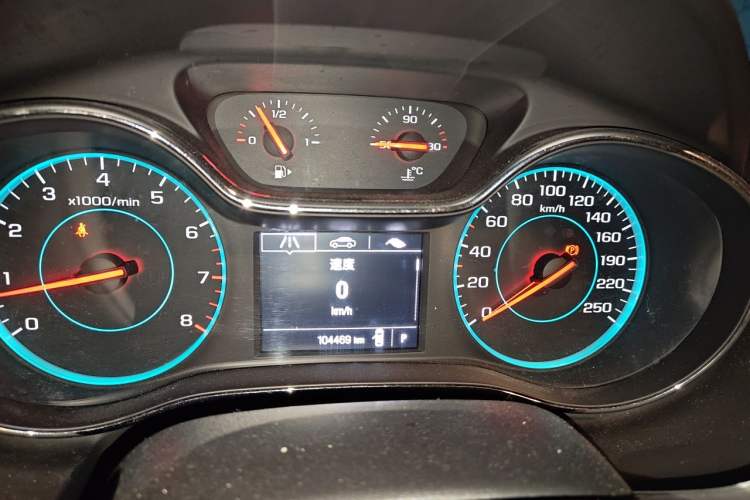 Used Chevrolet Cruze 2015 1.5L Automatic Luxury Edition Instrument Cluster
