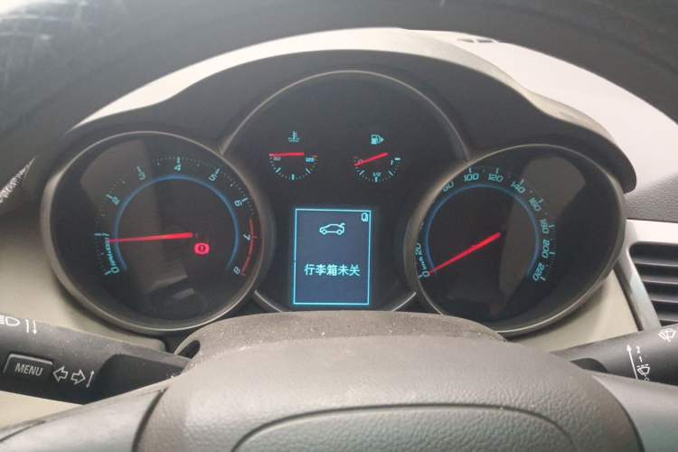 Used Chevrolet Cruze 2015 1.5L Classic SE MT Instrument Cluster