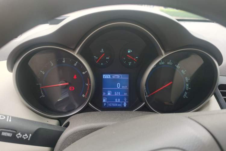 Used Chevrolet Cruze 2015 1.5L Classic SE AT Instrument Cluster