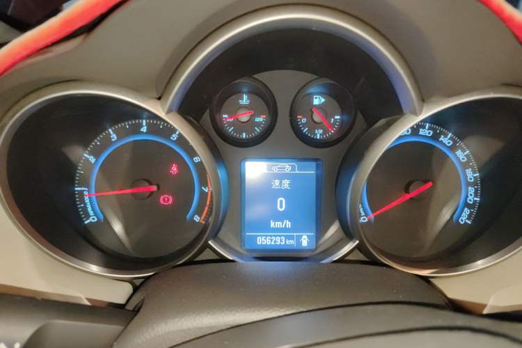 Used Chevrolet Cruze 2015 1.5L Classic SL MT Instrument Cluster