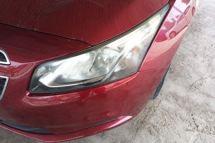 Used Chevrolet Cruze 2015 1.5L Classic SL MT Left Front Headlight