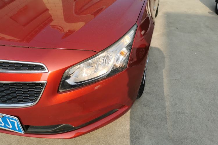 Used Chevrolet Cruze 2015 1.5L Classic SL MT Left Front Headlight