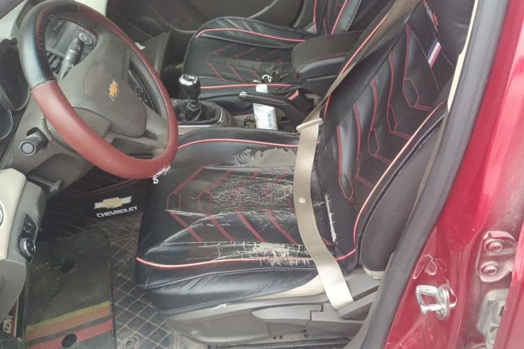 Used Chevrolet Cruze 2015 1.5L Classic SE MT Left Front Seat
