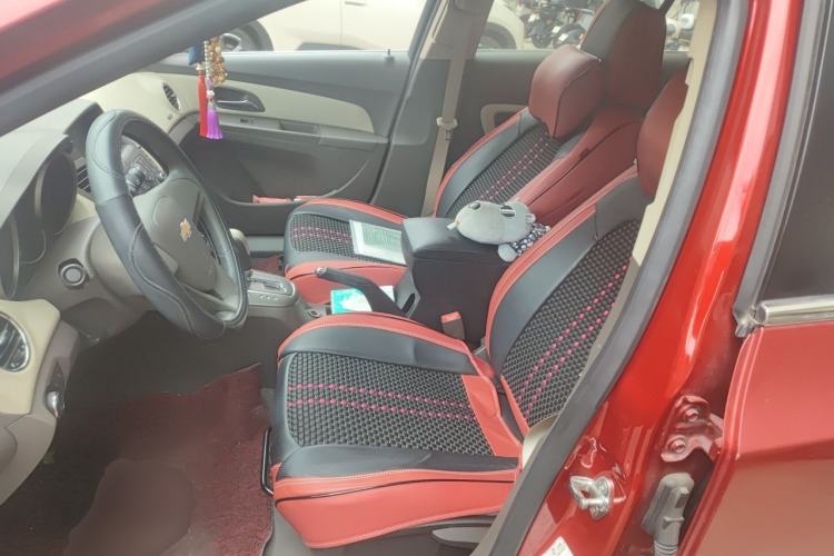 Used Chevrolet Cruze 2015 1.5L Classic SE AT Left Front Seat
