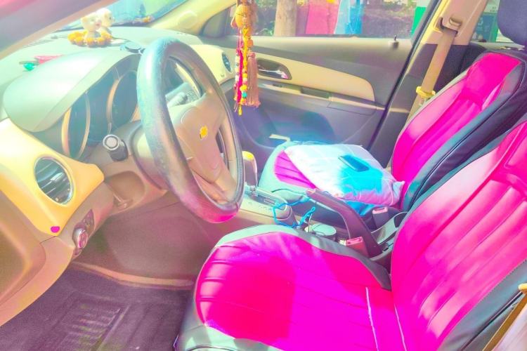 Used Chevrolet Cruze 2015 1.5L Classic SE AT Left Front Seat