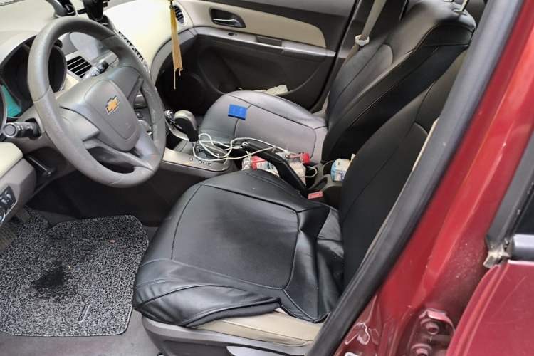 Used Chevrolet Cruze 2015 1.5L Classic SE AT Left Front Seat