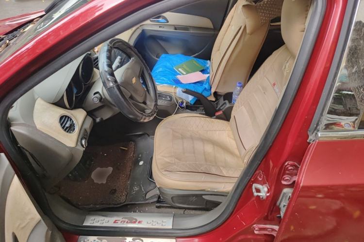 Used Chevrolet Cruze 2015 1.5L Classic SE AT Left Front Seat