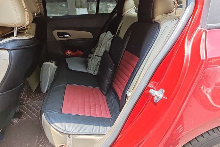 Used Chevrolet Cruze 2015 1.5L Classic SE AT Left Rear Seat