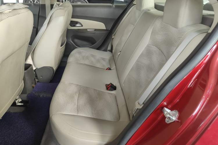 Used Chevrolet Cruze 2015 1.5L Classic SE AT Left Rear Seat