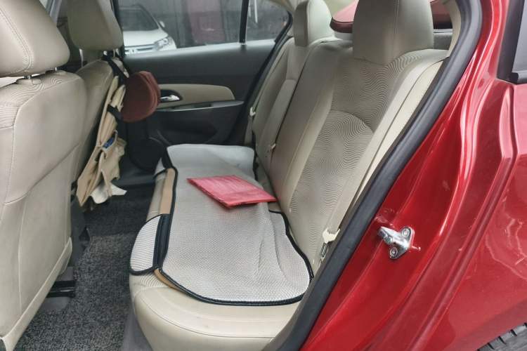 Used Chevrolet Cruze 2015 1.5L Classic SE AT Left Rear Seat