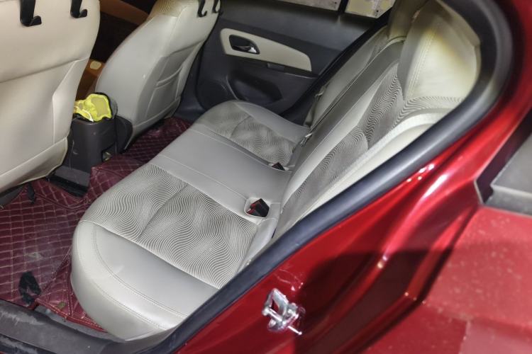 Used Chevrolet Cruze 2015 1.5L Classic SE AT Left Rear Seat