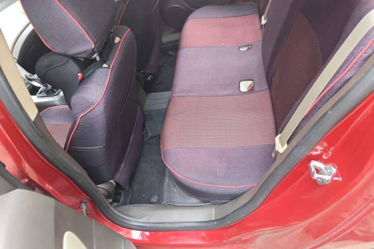 Used Chevrolet Cruze 2015 1.5L Classic SL MT Left Rear Seat