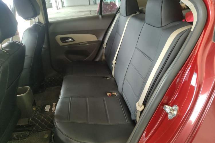 Used Chevrolet Cruze 2015 1.5L Classic SL MT Left Rear Seat