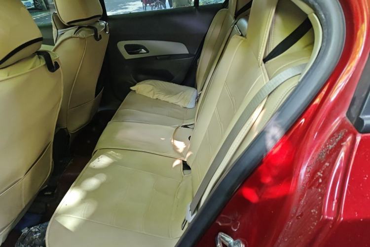 Used Chevrolet Cruze 2015 1.5L Classic SE AT Left Rear Seat