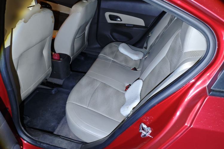 Used Chevrolet Cruze 2015 1.5L Classic SE AT Left Rear Seat