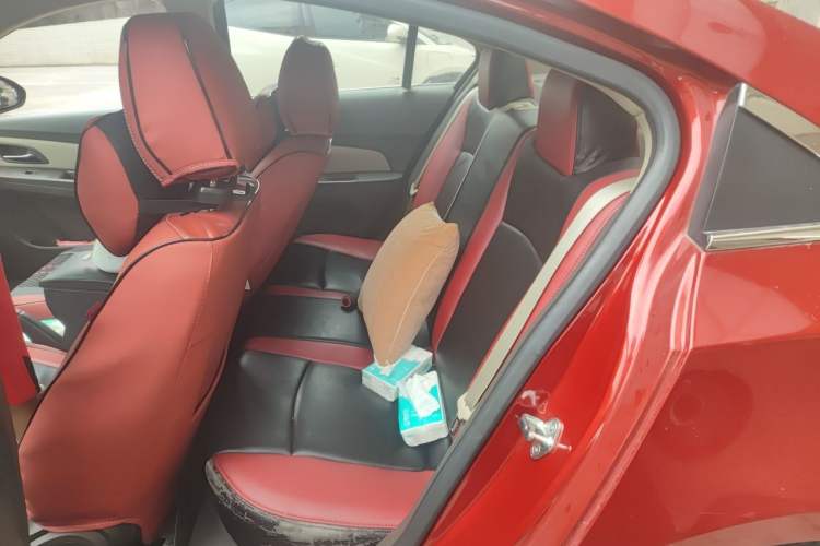 Used Chevrolet Cruze 2015 1.5L Classic SE AT Left Rear Seat