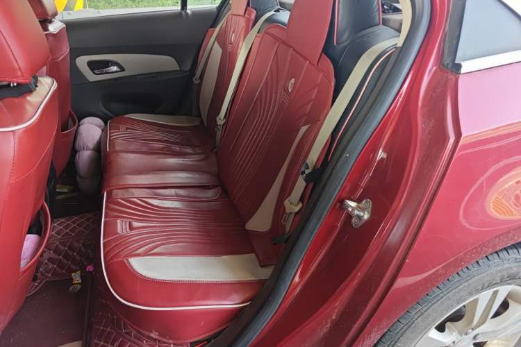 Used Chevrolet Cruze 2015 1.5L Classic SE AT Left Rear Seat
