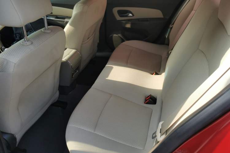 Used Chevrolet Cruze 2015 1.5L Classic SL MT Left Rear Seat