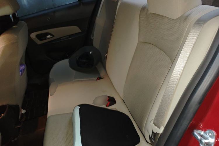 Used Chevrolet Cruze 2015 1.5L Classic SL MT Left Rear Seat
